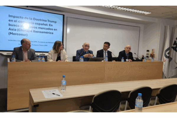 Jornada patrocinada por Cátedra China sobre: “Impacto de la Doctrina Trump en el comercio español: En busca de nuevos mercados en Asia (China) e Iberoamérica (Mercosur)”