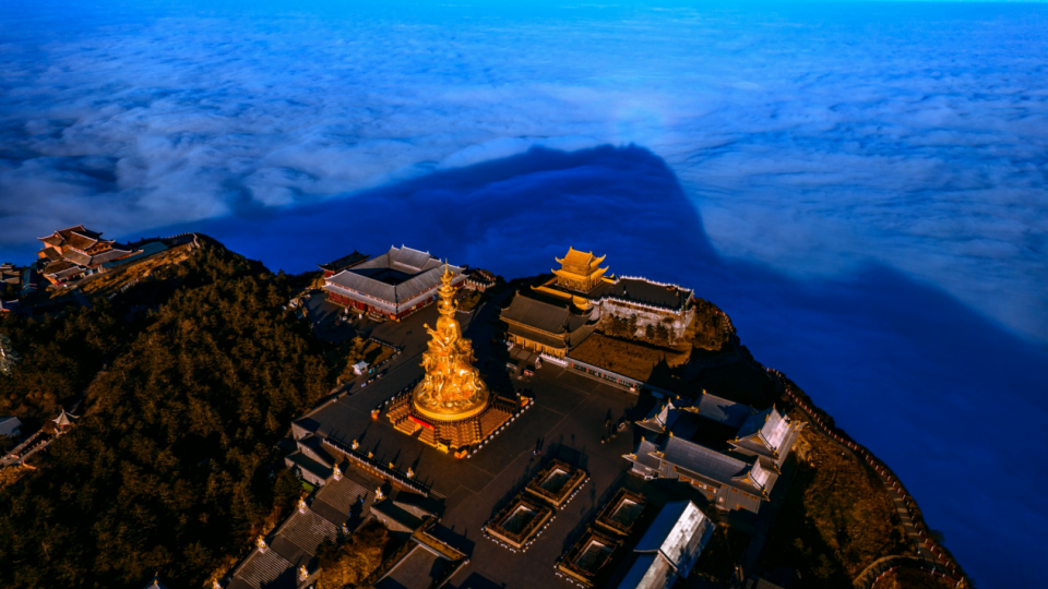 La cumbre del monte Emei