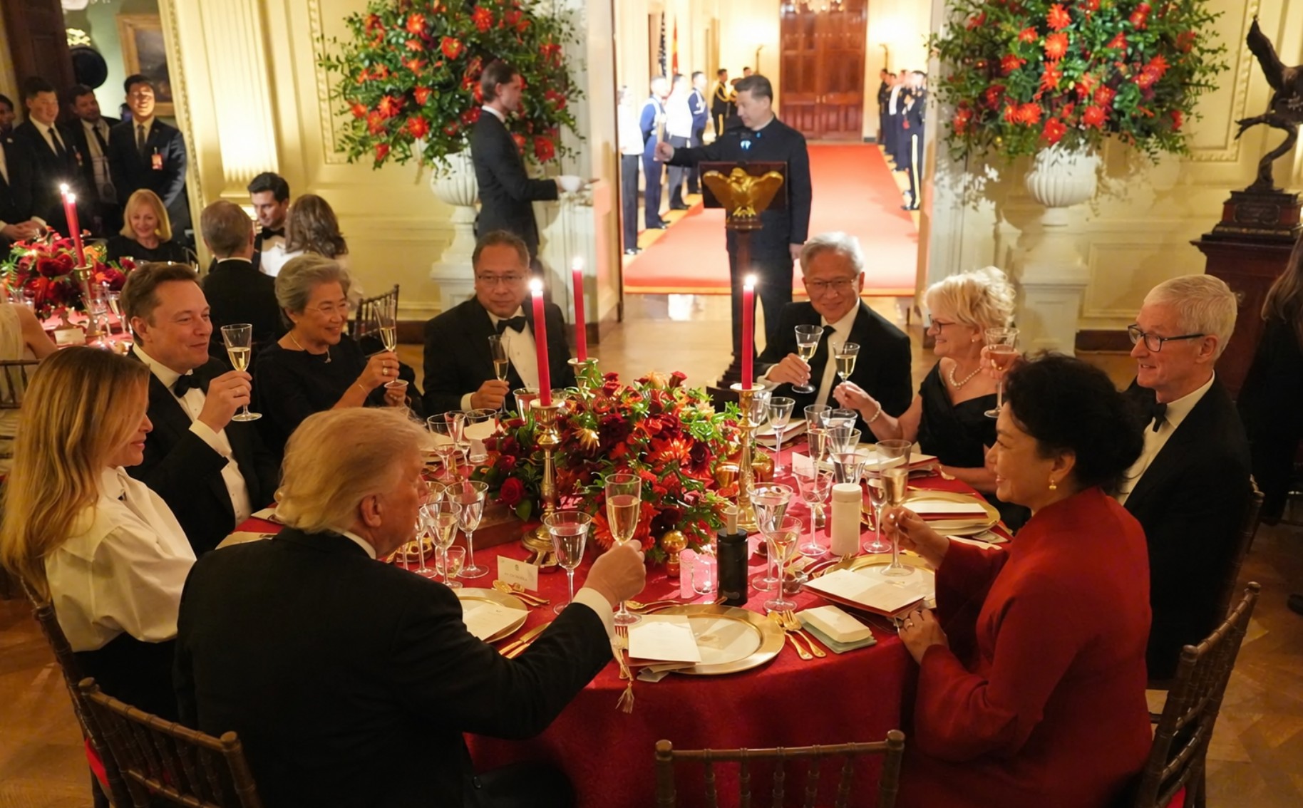 Visita Xi Jinping USA. Cena Trump, Xi, y líderes tecnológicos (Elon Musk, jesen Huang, Tim Cook, Lisa Su)