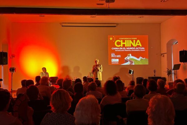 Un guiño a China en Marina de Cudeyo, Cantabria